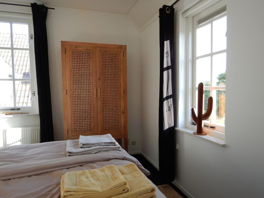 Comfortabel En Gezellig Vakantiehuis Bij Het Strand Wemeldinge Exteriör bild